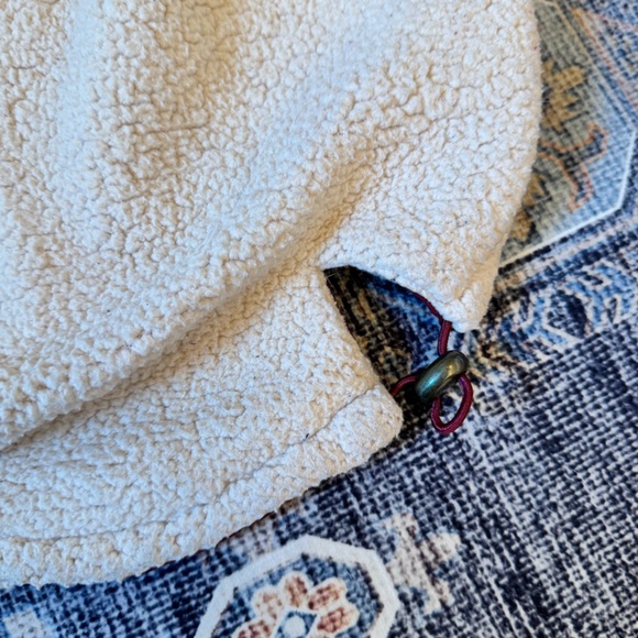 Canada Pooch Dog Sherpa Lined Jacket With Fur Lined Hood Size 24 Inches - Picture 10 of 12